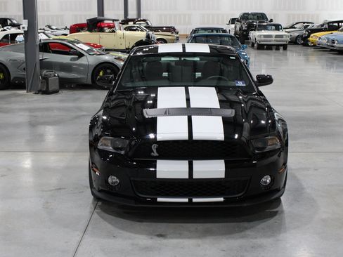 Used 2010 Ford Mustang Shelby GT500 image 39