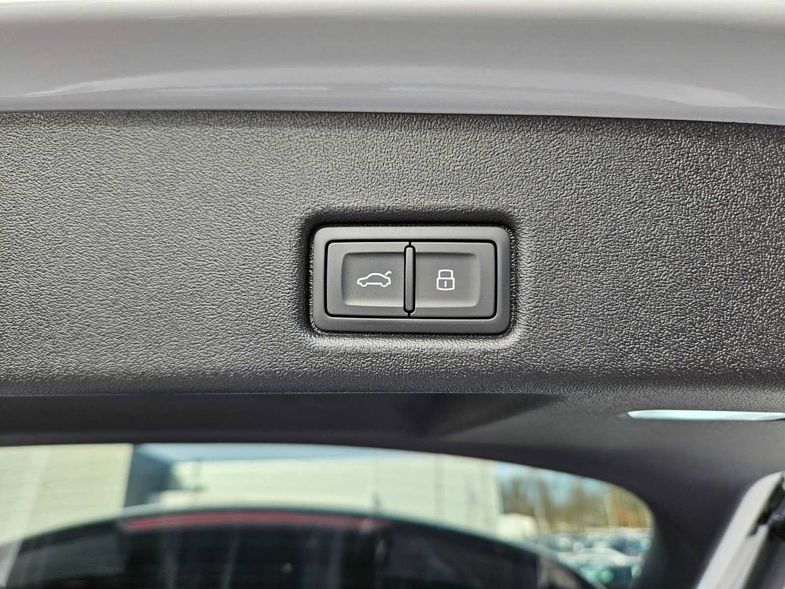 New 2025 Audi Q5 Premium Plus w/ Premium Plus AWD/4WD image 22