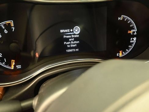 Used 2019 Jeep Grand Cherokee Summit w/ Trailer Tow Group IV RWD image 13