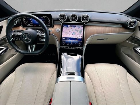 Used 2024 Mercedes-Benz CLE 300 4MATIC Coupe image 16