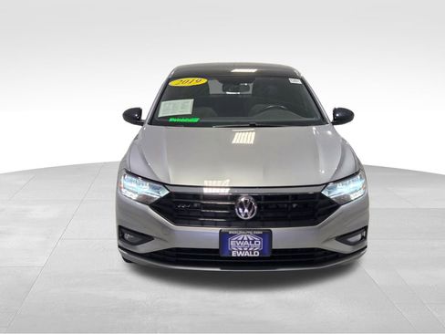 Used 2019 Volkswagen Jetta R-Line FWD image 14