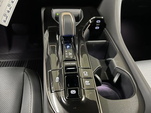 New 2026 Toyota Crown Signia AWD/4WD image 27