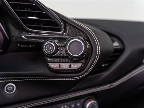Used 2017 Ferrari 488 Spider RWD image 92