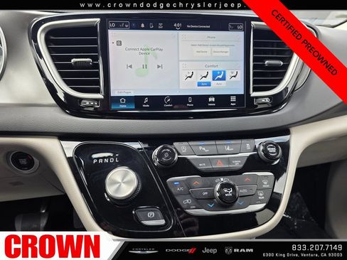 Certified 2024 Chrysler Pacifica Touring-L FWD image 24