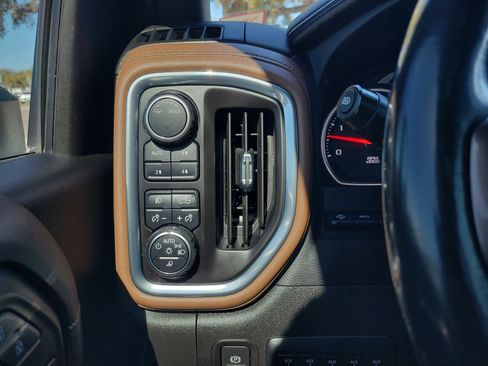 Certified 2023 Chevrolet Silverado 3500 High Country w/ Z71 Off-Road Package image 28