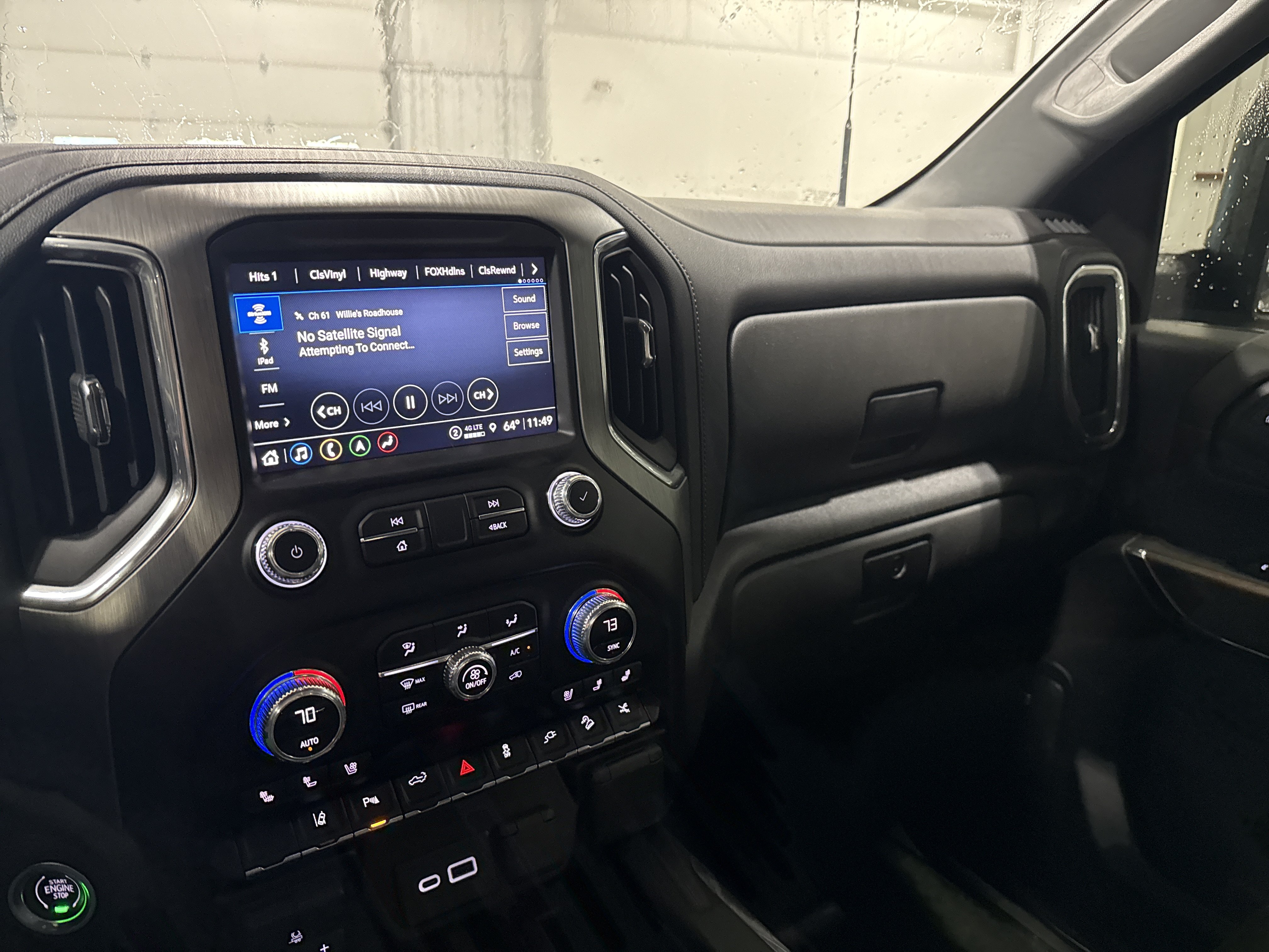 Used 2023 GMC Sierra 2500 Denali w/ Denali Ultimate Package AWD/4WD image 11