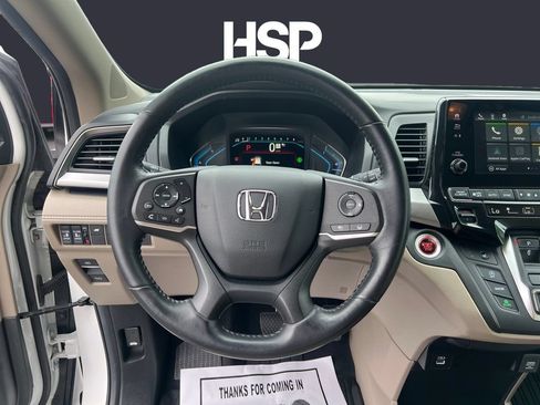 Certified 2024 Honda Odyssey EX-L image 12