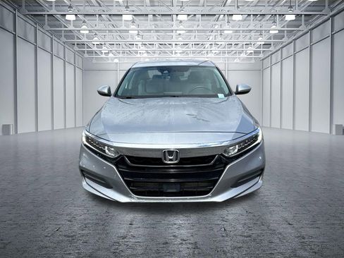 Used 2018 Honda Accord LX image 2