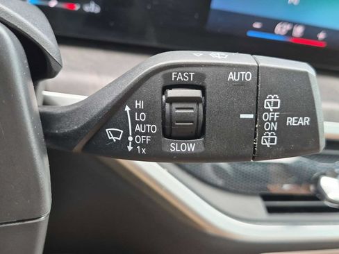 Used 2024 BMW X5 xDrive40i w/ Premium Package AWD/4WD image 28