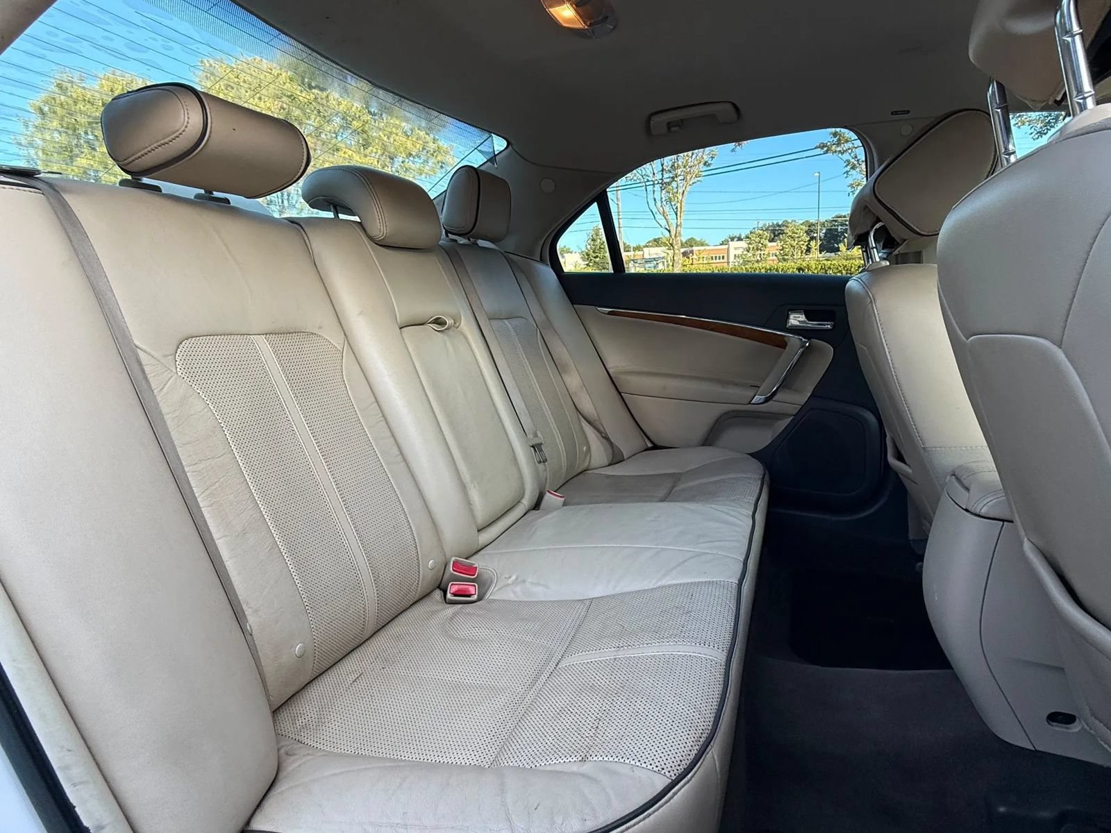 Used 2012 Lincoln MKZ FWD image 15