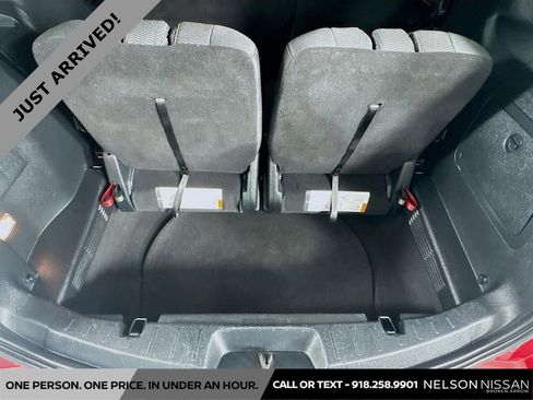 Used 2019 Ford Explorer XLT FWD image 24