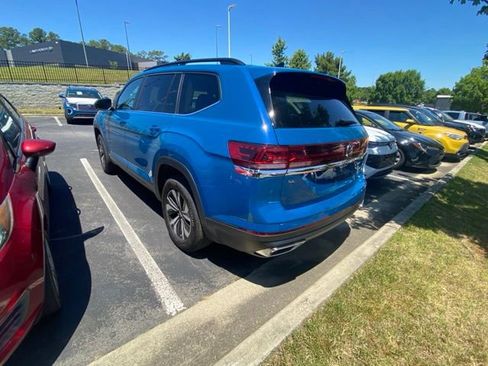 Used 2026 Volkswagen Atlas SE FWD image 10