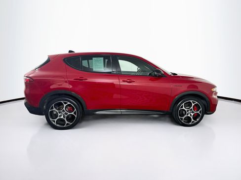 Used 2024 Alfa Romeo Tonale Veloce AWD/4WD image 10