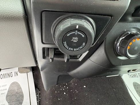 Used 2018 Ford F150 XLT w/ Trailer Tow Package image 20