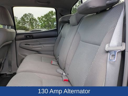 Used 2015 Toyota Tacoma PreRunner w/ SR5 Package RWD image 14