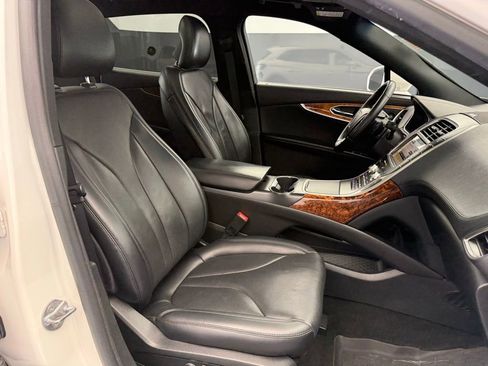 Used 2019 Lincoln Nautilus Reserve image 51