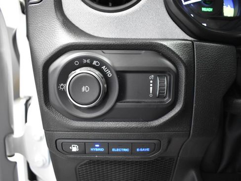 Used 2024 Jeep Wrangler Unlimited AWD/4WD image 19