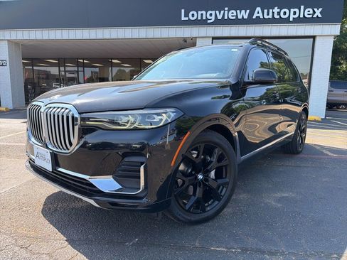 Used 2022 BMW X7 xDrive40i w/ Premium Package AWD/4WD image 1