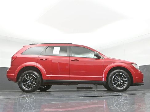 Used 2018 Dodge Journey SE w/ Blacktop Package FWD image 29