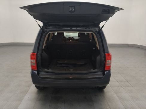 Used 2015 Jeep Patriot Sport image 29