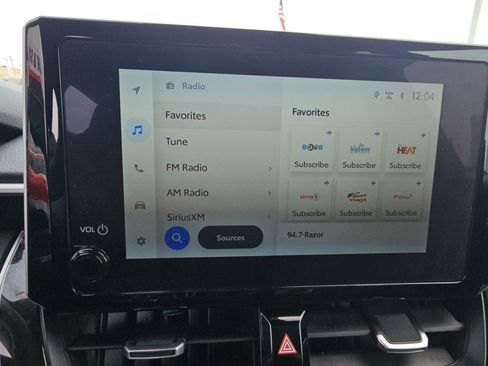 Certified 2025 Toyota Corolla Cross XLE image 16