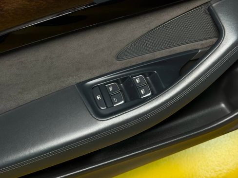 Used 2012 Audi A8 L 4.2 image 17