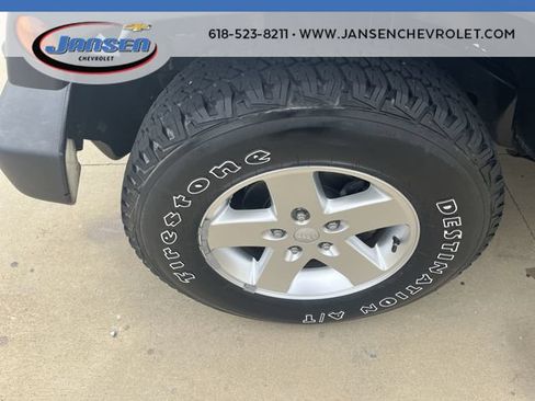Used 2014 Jeep Wrangler Sport w/ Quick Order Package 24S AWD/4WD image 30