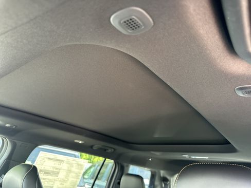 New 2026 Jeep Grand Cherokee L Limited AWD/4WD image 13