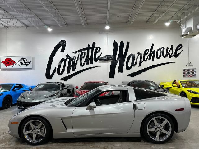 Used 2008 Chevrolet Corvette Coupe w/ Preferred Equipment Group RWD image 2