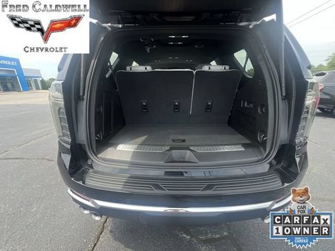 Used 2025 Chevrolet Tahoe Premier AWD/4WD image 31