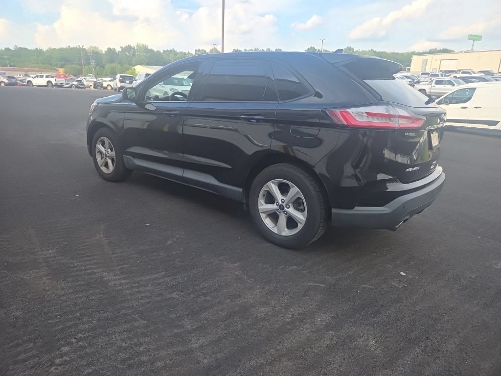Used 2020 Ford Edge SE FWD image 9
