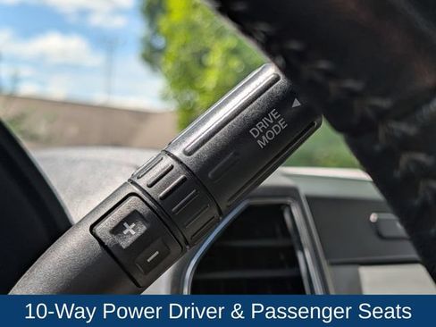 Used 2018 Ford F150 XLT w/ Equipment Group 302A Luxury AWD/4WD image 26