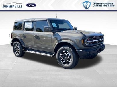 New 2025 Ford Bronco Outer Banks