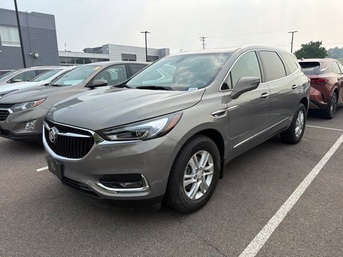 Used 2019 Buick Enclave Essence w/ Trailering Package, 5000 lbs. AWD/4WD image 6