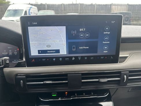 Used 2023 Lincoln Corsair AWD w/ Equipment Group 101A image 16