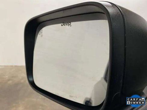 Used 2022 Jeep Renegade Latitude image 82