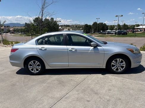 Used 2009 Honda Accord LX-P image 8