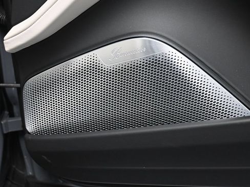 Certified 2025 Porsche Panamera 4S AWD/4WD image 32