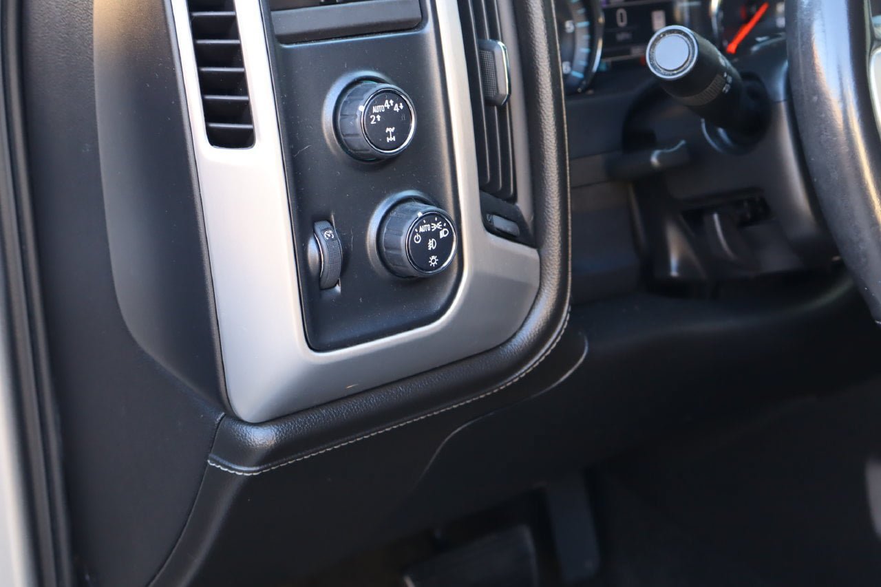 Used 2017 GMC Sierra 1500 SLT w/ Texas SLT Premium Package AWD/4WD image 23