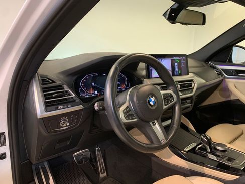 Used 2023 BMW X4 xDrive30i w/ M Sport Package image 16