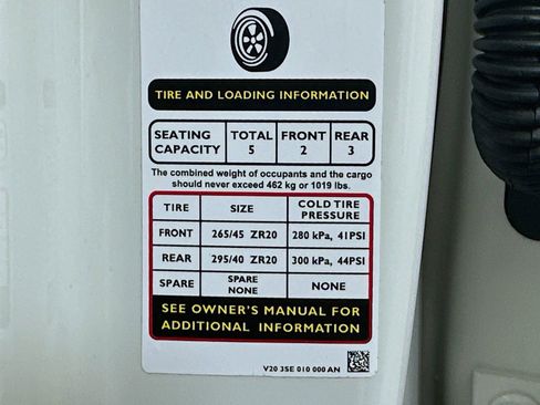 Used 2022 Bentley Flying Spur V8 AWD/4WD image 42