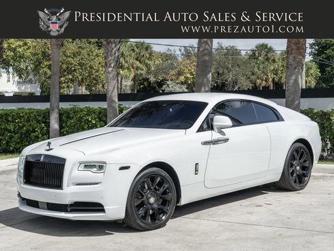 Used 2019 Rolls-Royce Wraith image 1