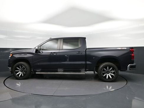 Used 2023 Chevrolet Silverado 1500 LT AWD/4WD image 4