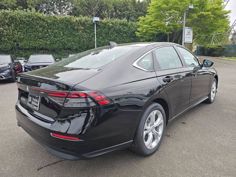 New 2026 Honda Accord LX image 7