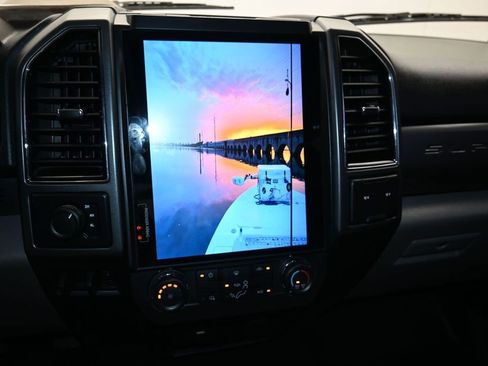 Used 2019 Ford F250 XLT AWD/4WD image 15