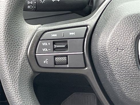 Certified 2025 Honda Accord LX image 12