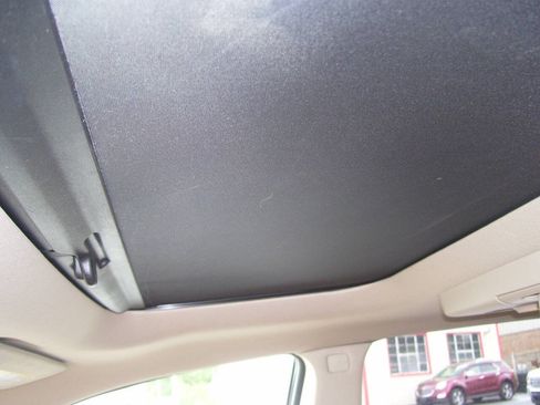 Used 2013 Buick Enclave Premium AWD/4WD image 11