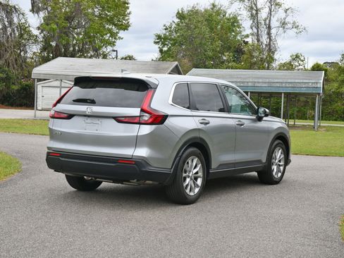 Used 2023 Honda CR-V EX-L image 4