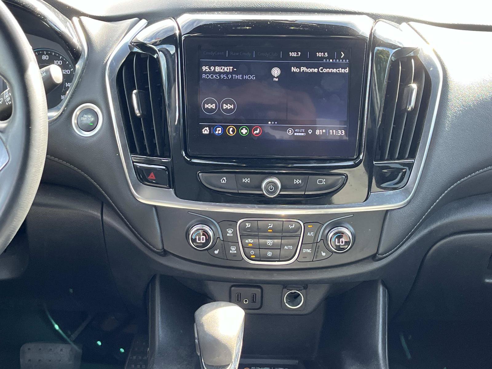 Used 2023 Chevrolet Traverse LT AWD/4WD image 16