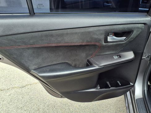 Used 2016 Toyota Camry XSE w/ Moonroof Package FWD image 10